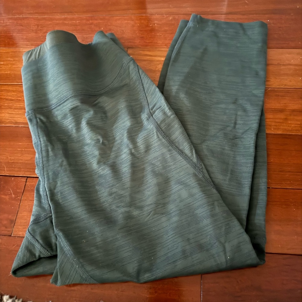 Outdoor Voices Cropped Green Leggings
